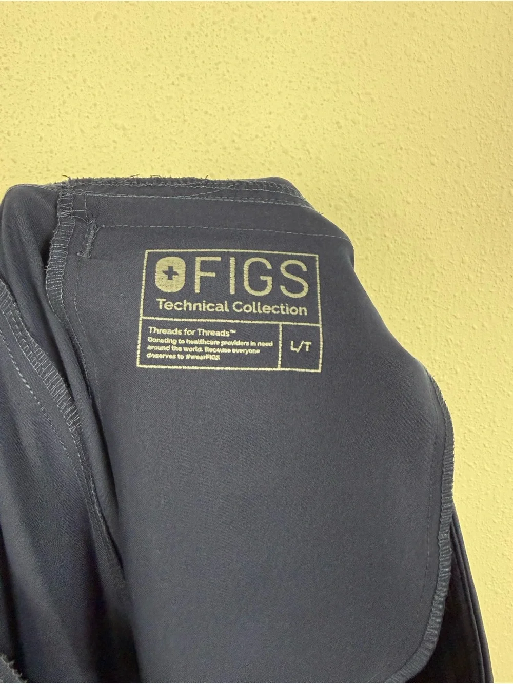 Figs Men’s Axim Cargo Scrub Pants Navy Large Tall